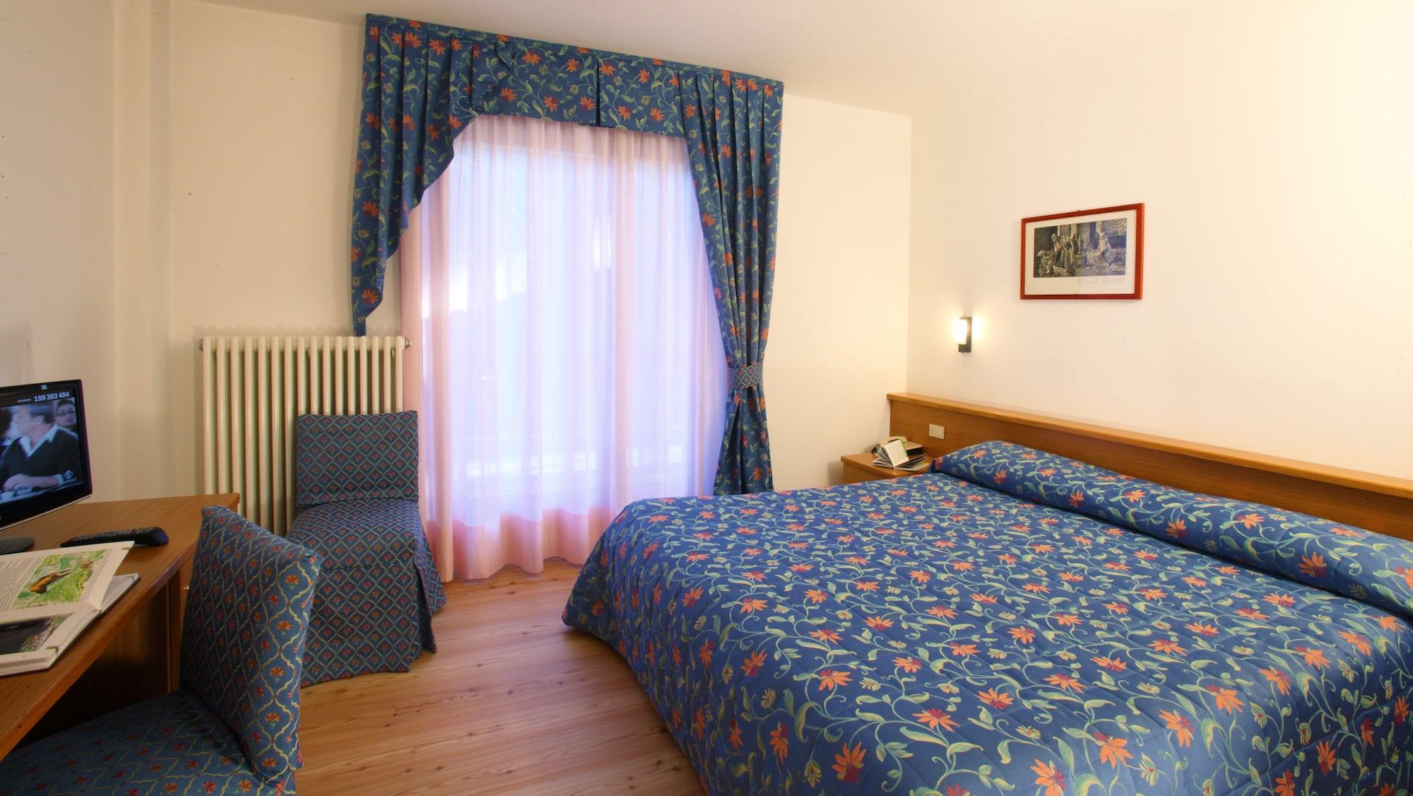 Garni Lago Nembia San Lorenzo Dorsino Exterior photo