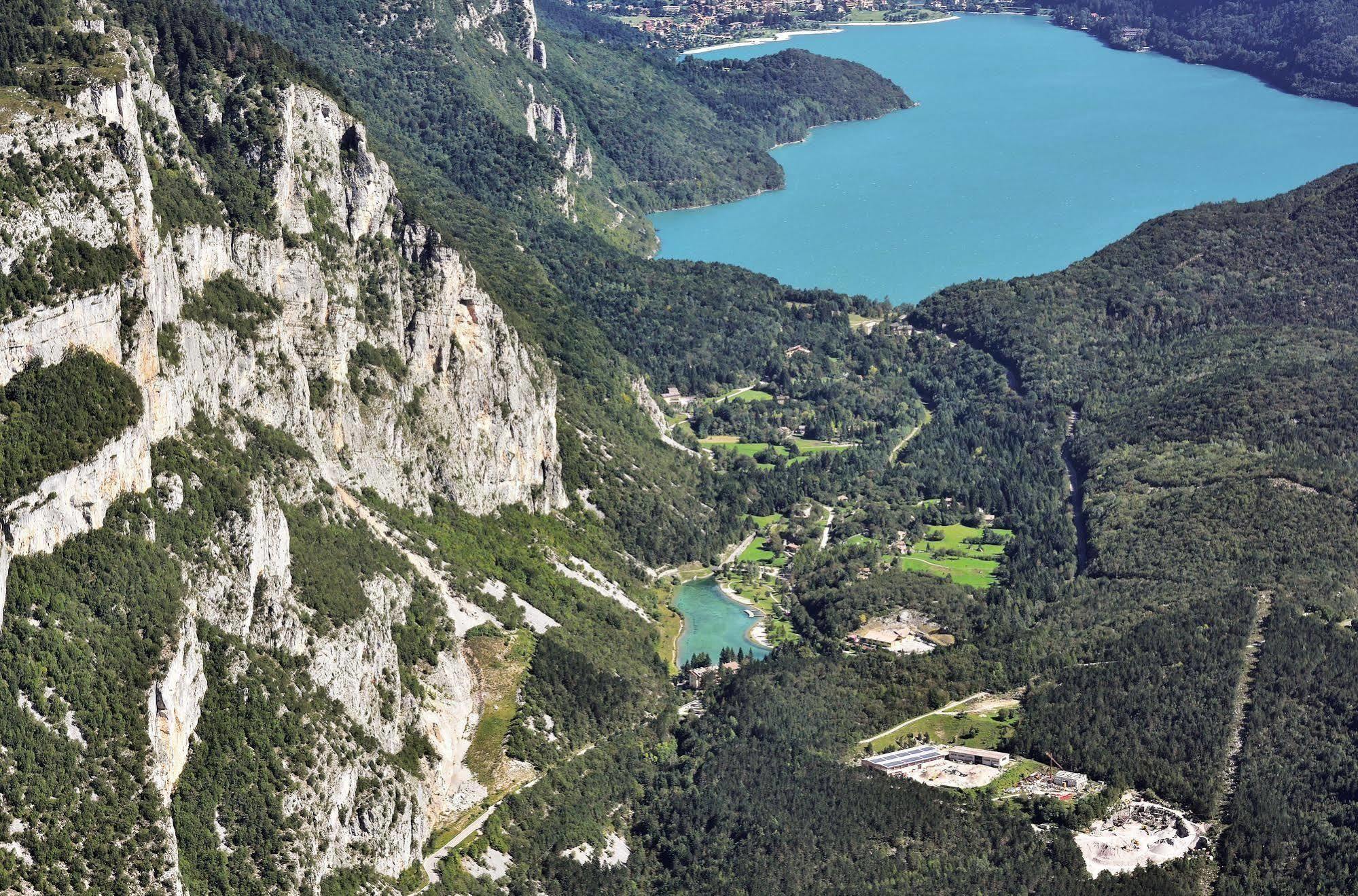 Garni Lago Nembia San Lorenzo Dorsino Exterior photo